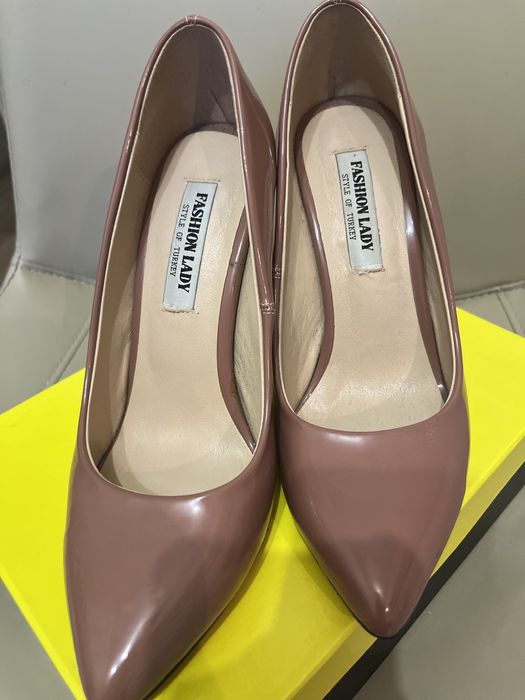 Продам туфли, производство Турция