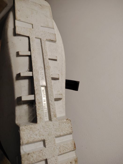 Скиорски обувки ски