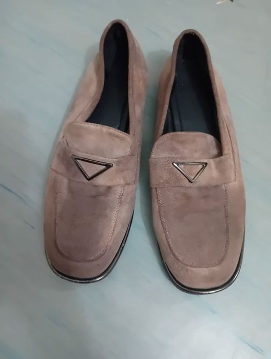 Женская обувь кроссовки и мокасины зимняя/осенняя