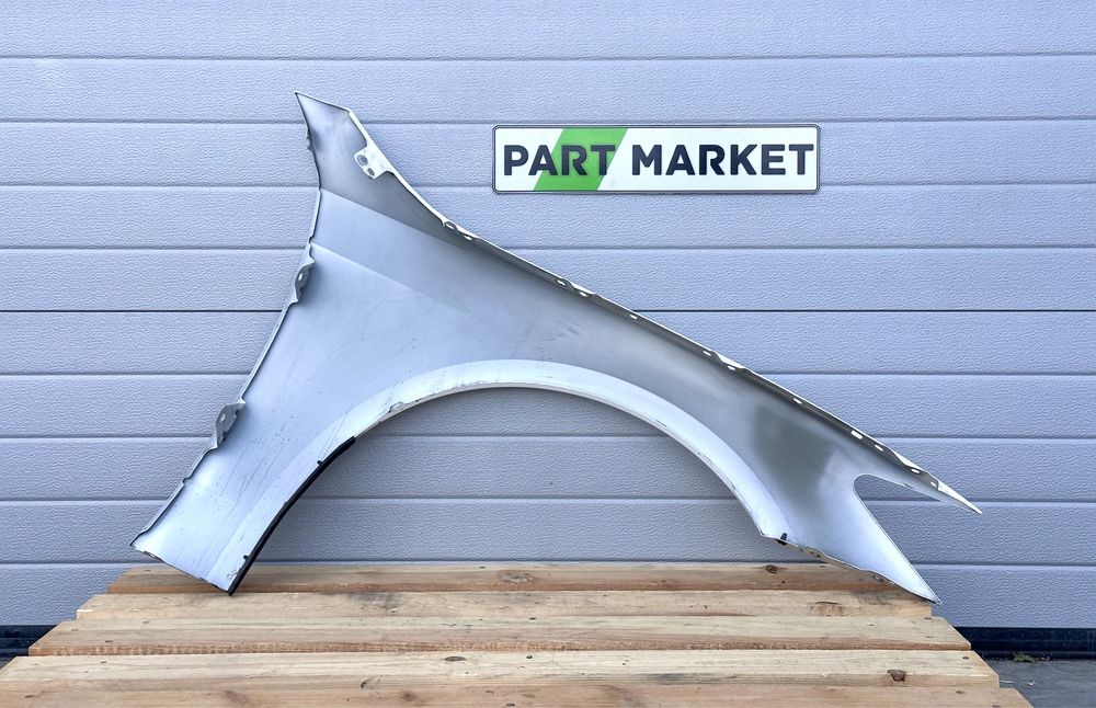 Ляв калник AUDI A7 C8