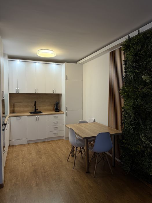 Vand apartament 2 camere