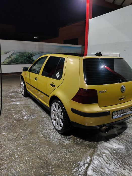 Продам Гольф 4 1.4