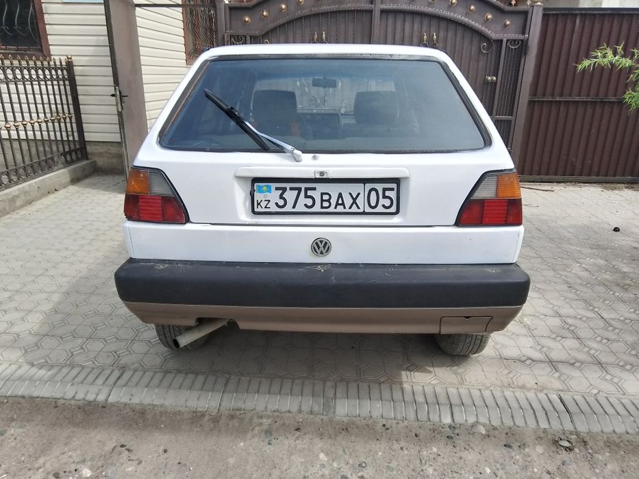 Продаю гольф 2 на полном ходу