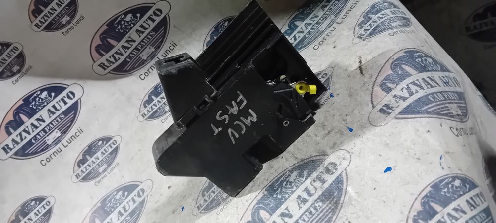 broasca stanga fata dacia logan mcv 2013