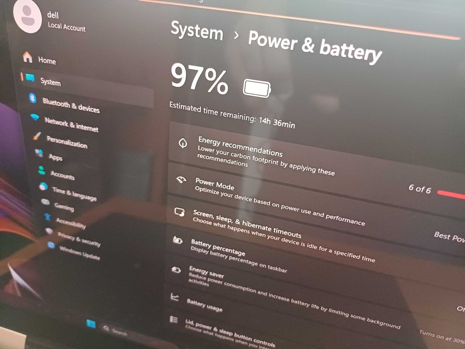 Dell Precision 4K IGZO IPS 2 in 1/Core i7- 8706G/Quadro P1000/16GB DDR4/512GB SSD