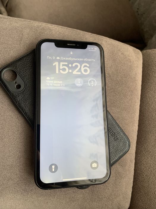 Айфон Хр 128 хороший
