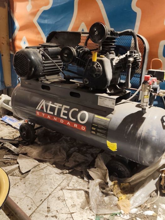 Продам компрессор alteko 100л
