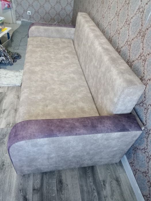 Продам диван