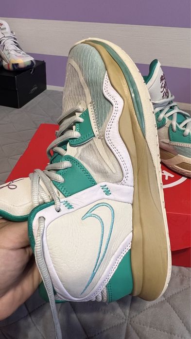Adidas Nike Kyrie Infinity 40,5