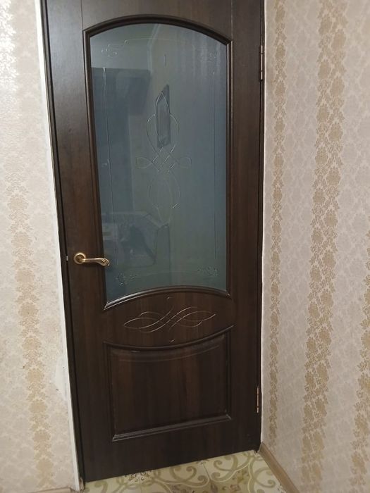 Продам двери.    .