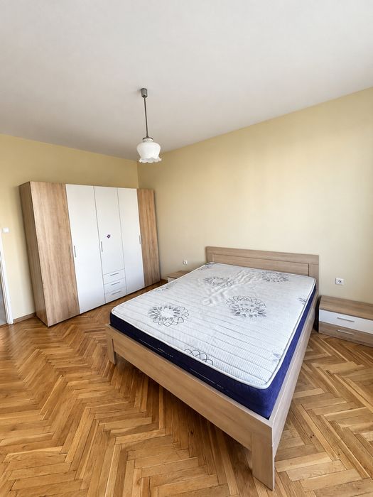 Дава се под наем Тристаен апартамент в София, Дианабад - 115 кв.м за 800 € - Снимка #7