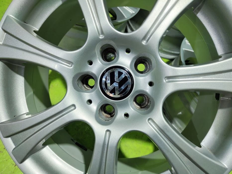 17 5x112 Vw Passat Touran Caddy Golf Skoda Audi 5х112