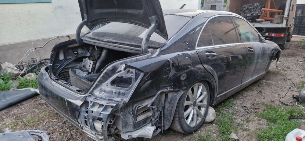 Авто запчасти Мерседес w221