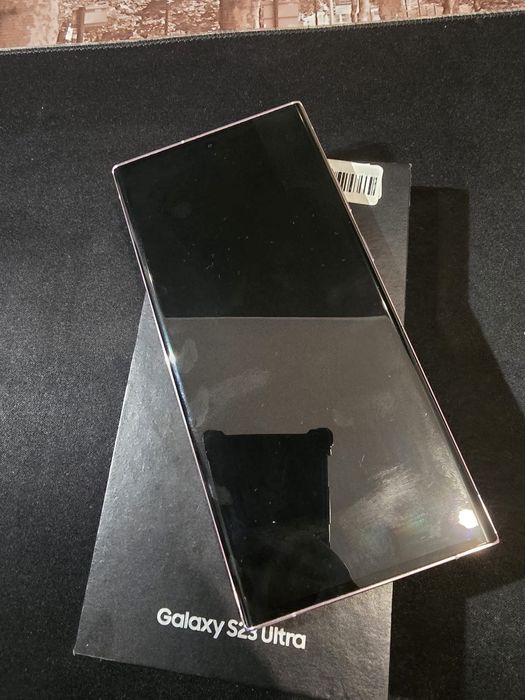 Vând Samsung S23 Ultra Lavandă 8gb cu 256gb