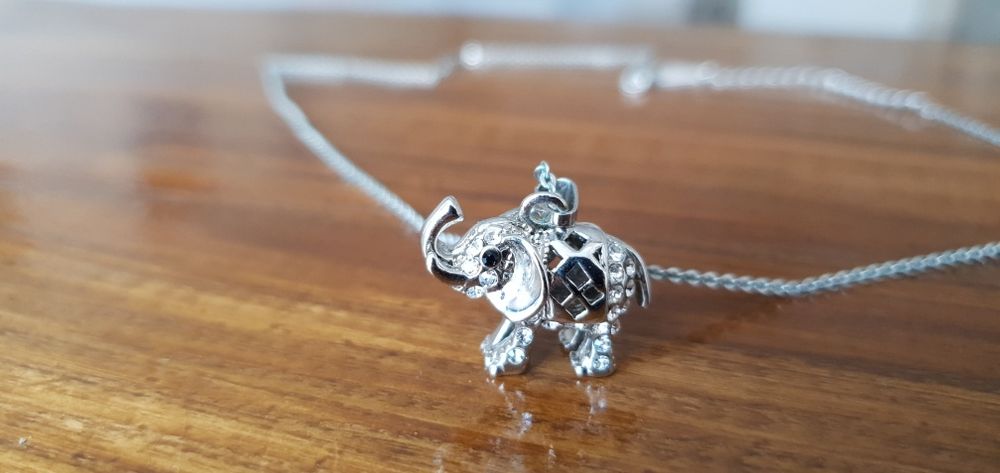 Нежно Дамско колие