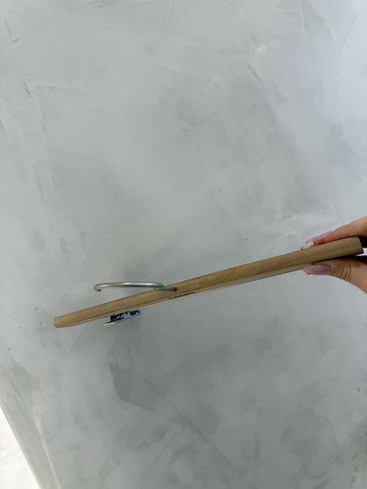 Деревянные вешалки для одежды