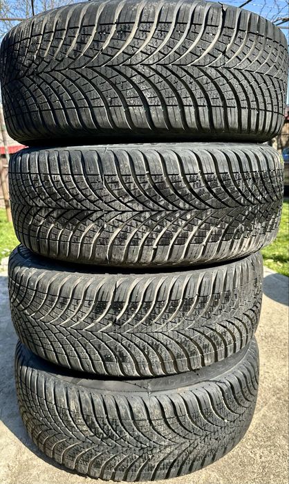Anvelope all season R17