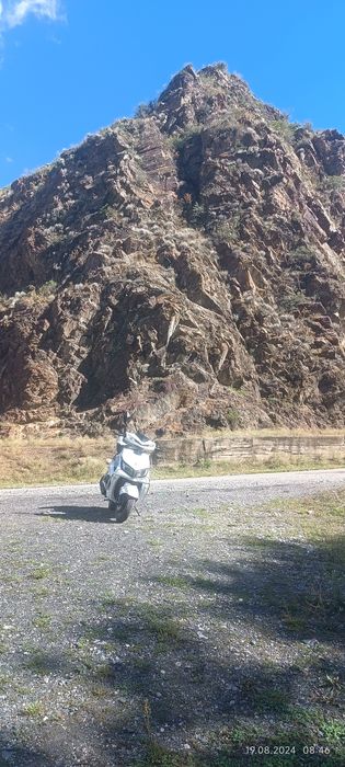 Продам скутер  280.000