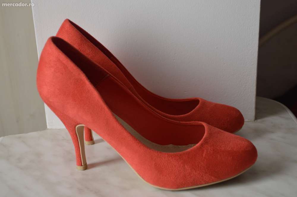 Vand pantofi Dorothy Perkins marimea 39