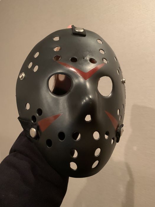 Маска на Хэллоуин (НОВАЯ)