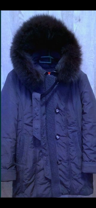 Продаётся куртка зимняя