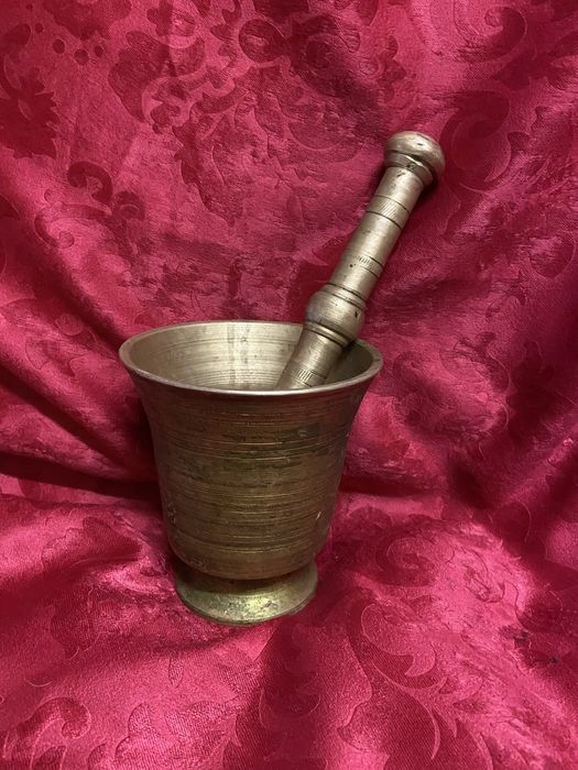 Медни и бронзови съдове