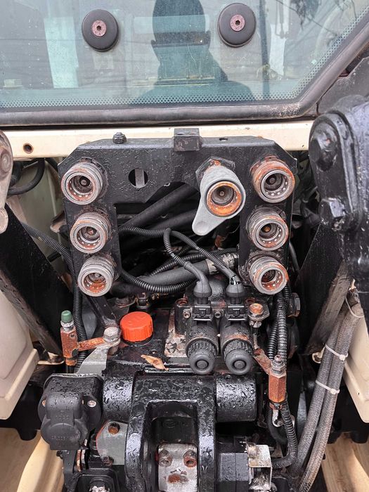 Трактор 2001 Lamborghini Agile 880 S