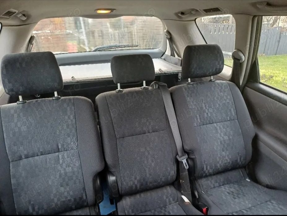 vand toyota avensis verso