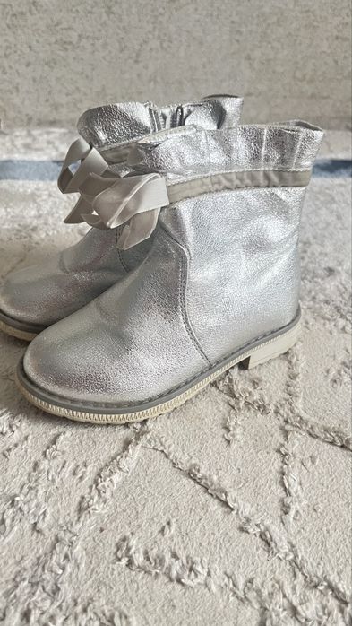 Продам детские вещи