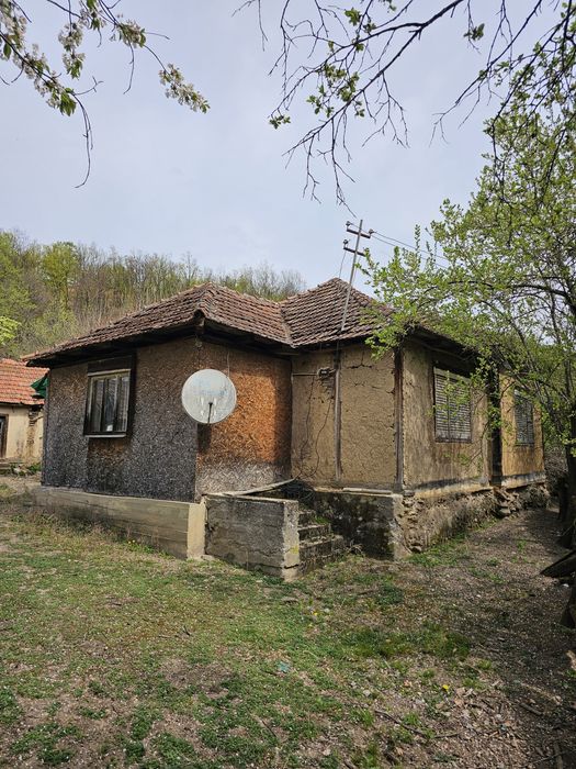 Casă de vânzare județul Arad, sat Ciuntești!