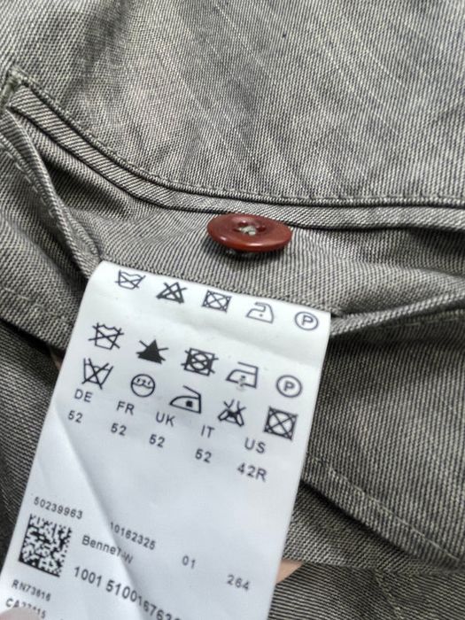 Мъжко спортно-елегантно сако HUGO BOSS размер 52 - L