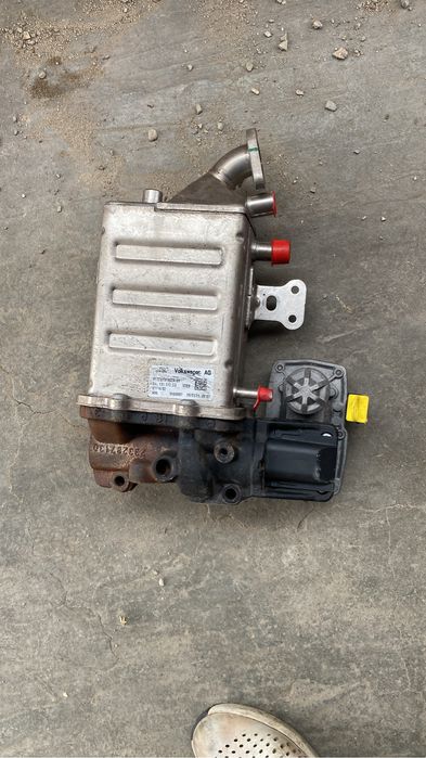 Răcitor de gaze EGR complect VW T6  Crafter 2.0 TDI