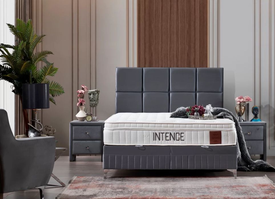 Тапицирано легло Intence