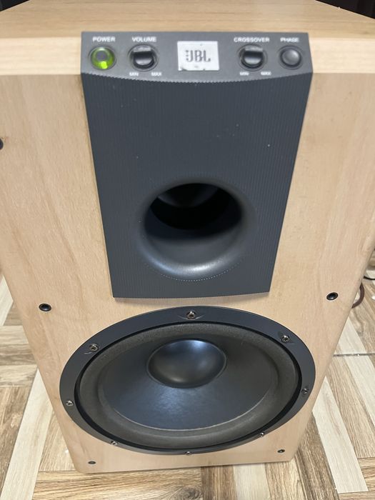Subwoofer JBL-LX2000