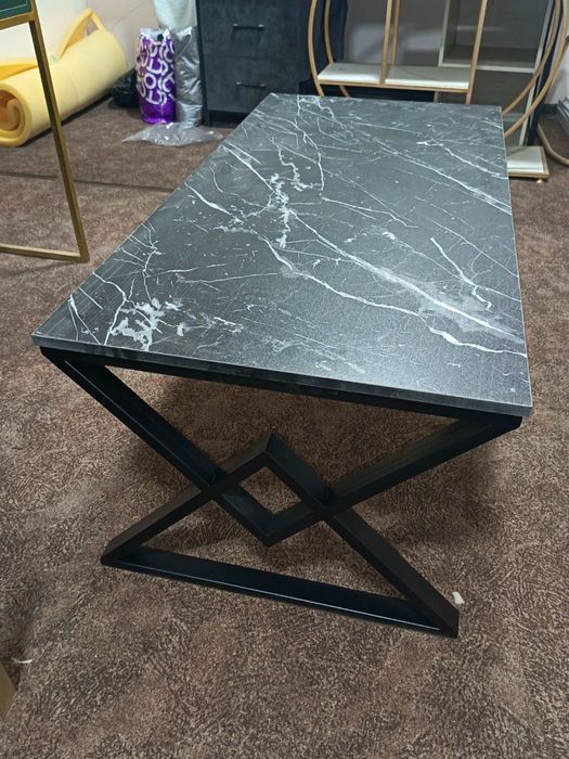 Offis va xonadonlar uchun loft mebel