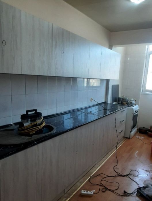 Кухонная мебель и шкаф спалная