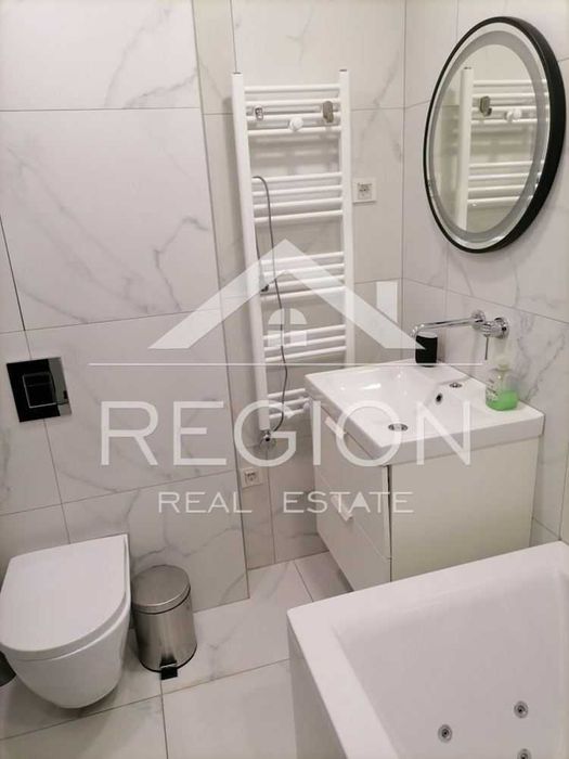 Дава се под наем Тристаен апартамент в Варна, Център - 121 кв.м за 1000 € - Снимка #9