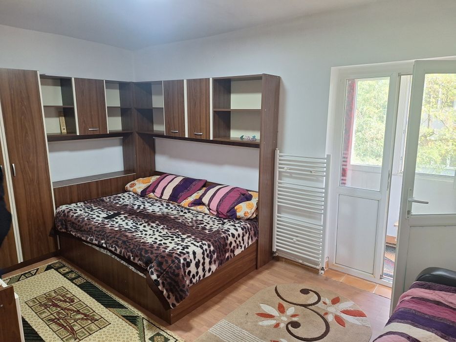 Garsoniera comfort 1 de vanzare zona tineretului