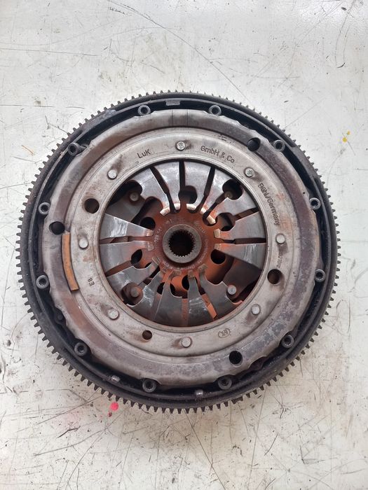 Демпферен маховик Vw/Audi 1.9tdi
