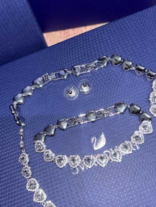 Set Swarovski Angelic Inimioare Argintii  - Colier/Bratara/Cercei