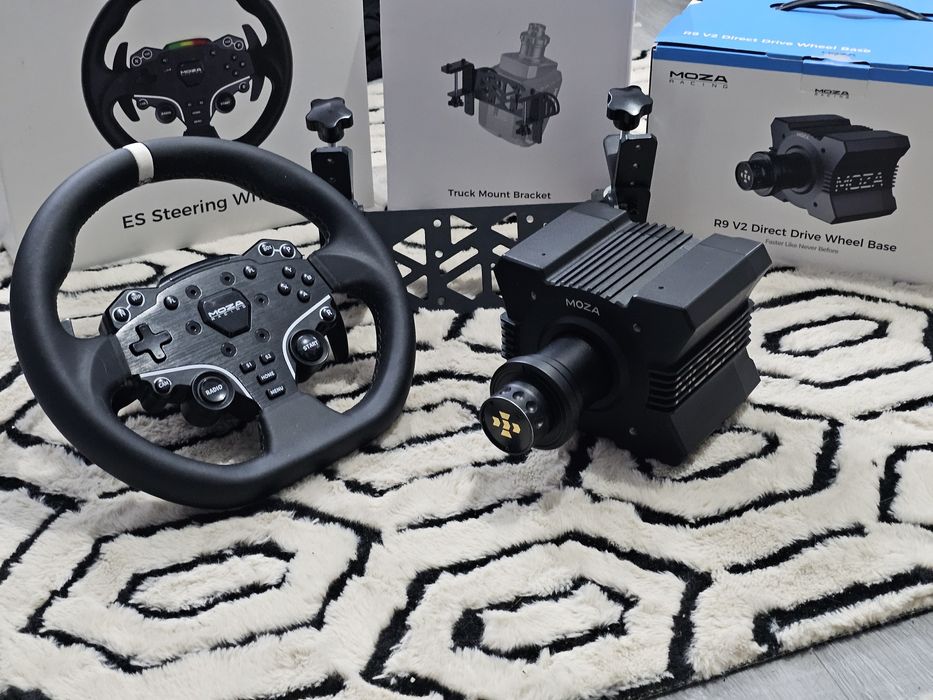 Kit Moza R9 V2 volan ES 3 pedale SR-P shifter Hori 7SRS