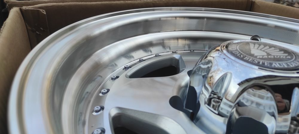 Новые красивые тапочки R15_6*139.7_8j_et-0