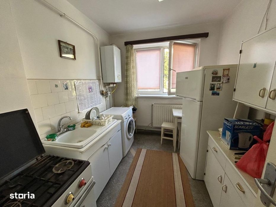 Apartament 2 camere confort 1, etaj 2, Calea Galati