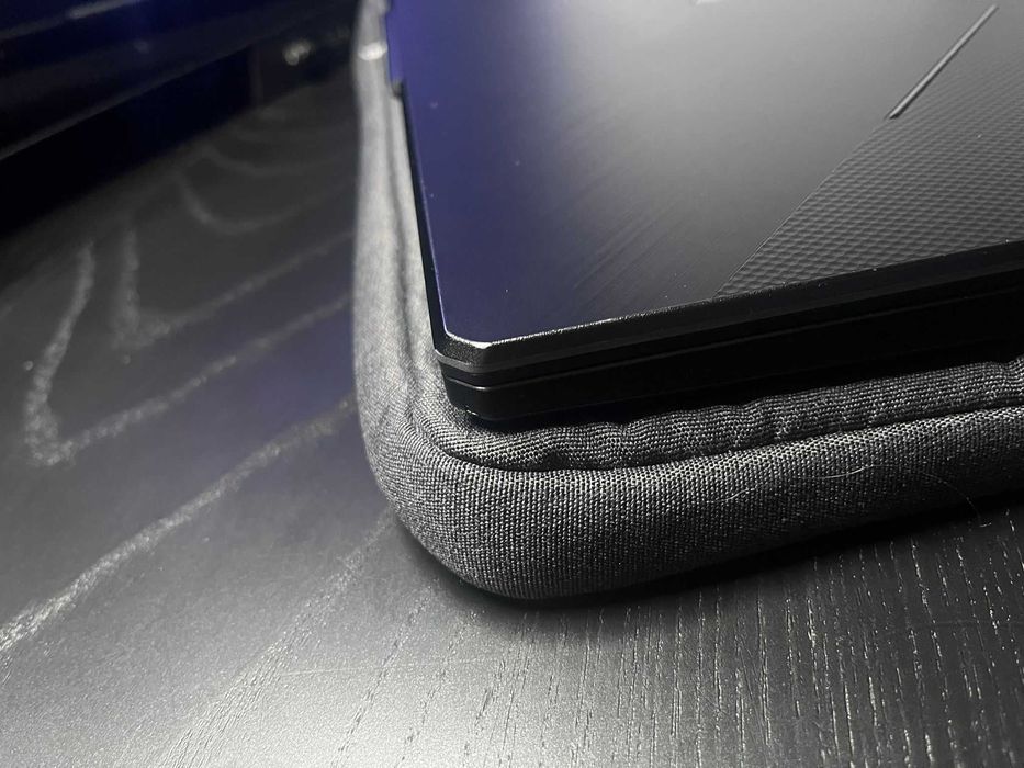 ASUS TUF Gaming F15 FX506HC - RTX 3050 / Intel i5 / 32 GB RAM / 144 Hz