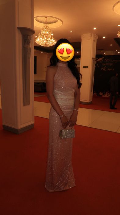 Вечернее платье с блестками, надевала 1 раз