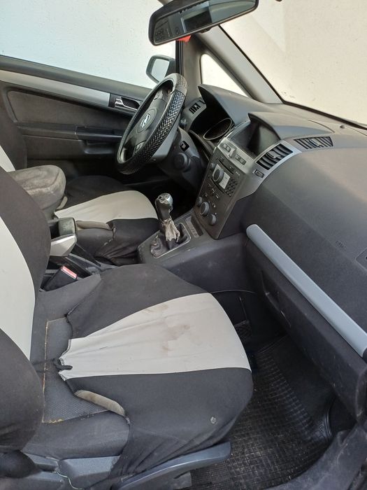 Masina de vânzare opel
