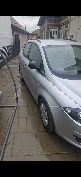 Seat altea x1,1.6 benzina , 2007