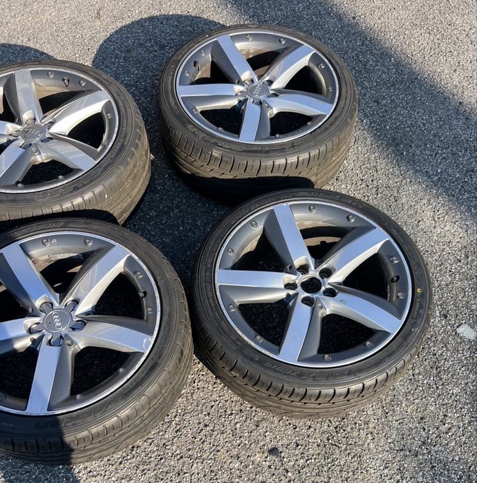 AUDI  S-line джанти 17”  с летни гуми  Falken 215/40/17 .