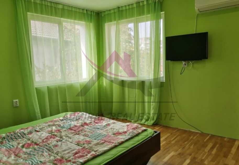 Дава се под наем Етаж от къща в Варна, Аспарухово - 72 кв.м за 425 € - Снимка #3