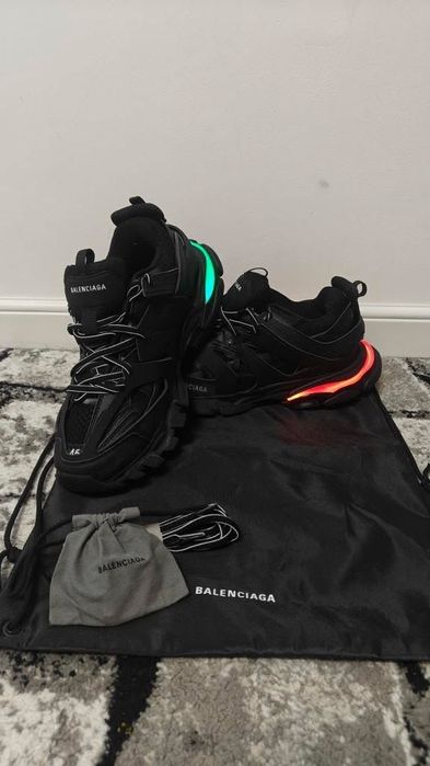 Balenciaga track LED